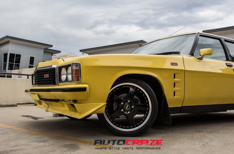 HOLDEN MONARO FR
